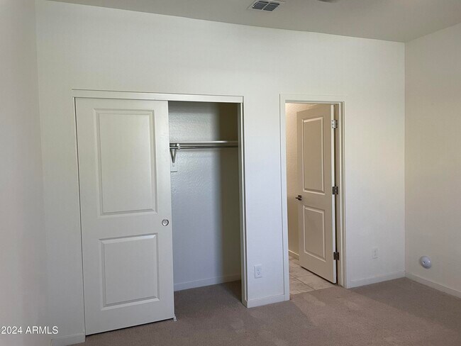 Building Photo - 2018 N 213th Dr