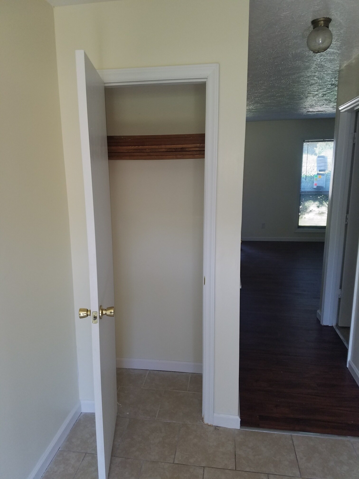Pantry Closet - 5735 Aftonshire Dr