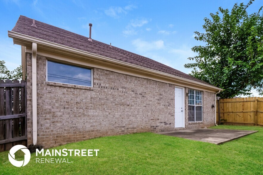 Building Photo - 1008 Leconte Gap St