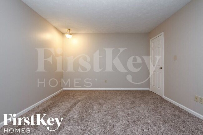 Building Photo - 7616 Gunyon Dr