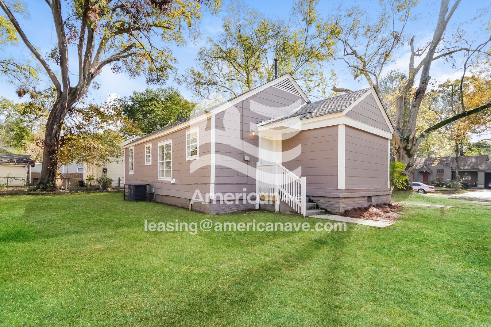 Building Photo - 522 Woodbury Rd