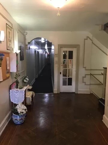 Building Photo - 4725 Chester Ave