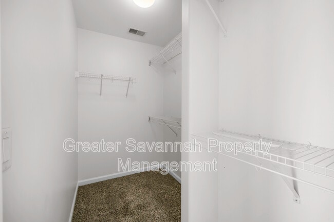 Building Photo - 70 Winter Lake Cir