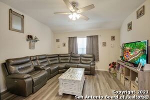 Building Photo - 14815 Berkshire Way