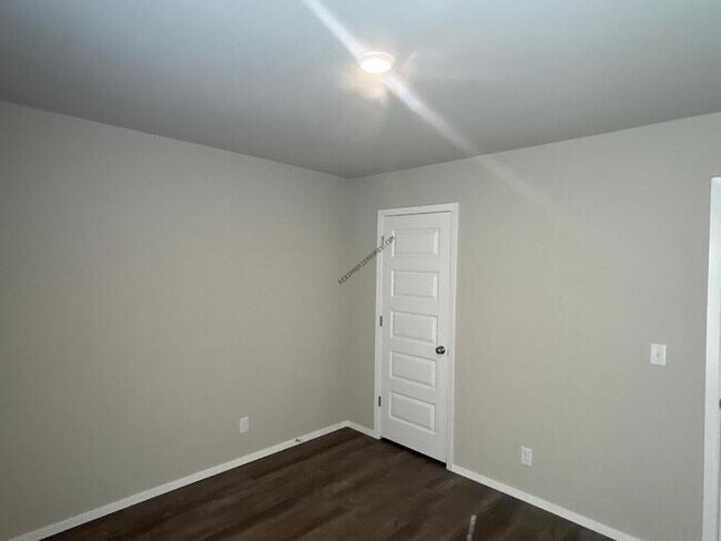 Building Photo - 29140 E79th Pl S