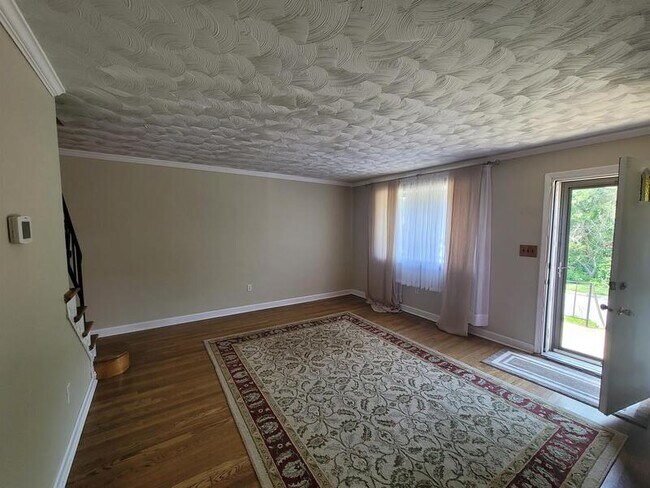 Building Photo - 8587 Morven Rd