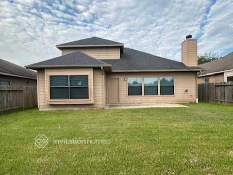 Building Photo - 18416 Sunrise Oaks Ct