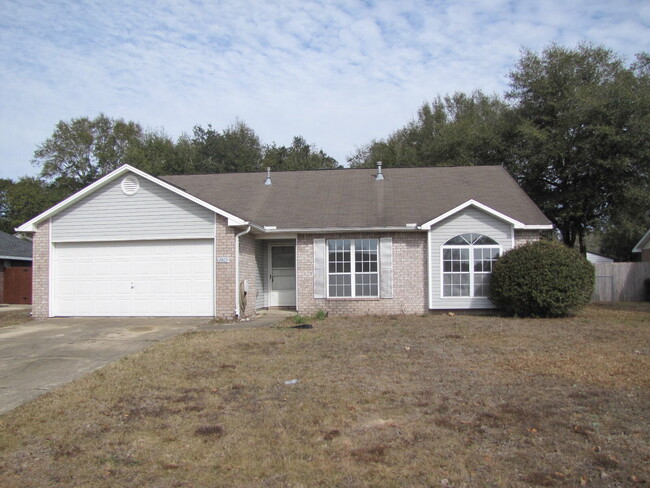 Primary Photo - 2809 Geronimo Dr