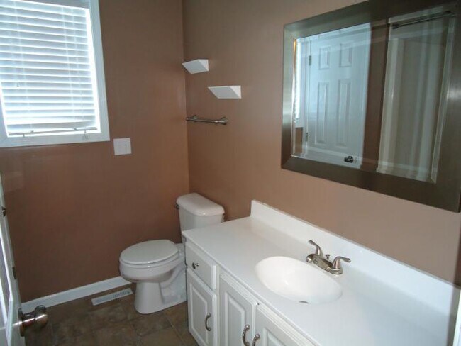 Building Photo - 3176 Turtle Creek Ct