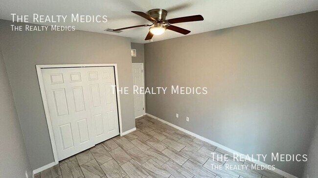 Building Photo - 1161 Yager Rd SE