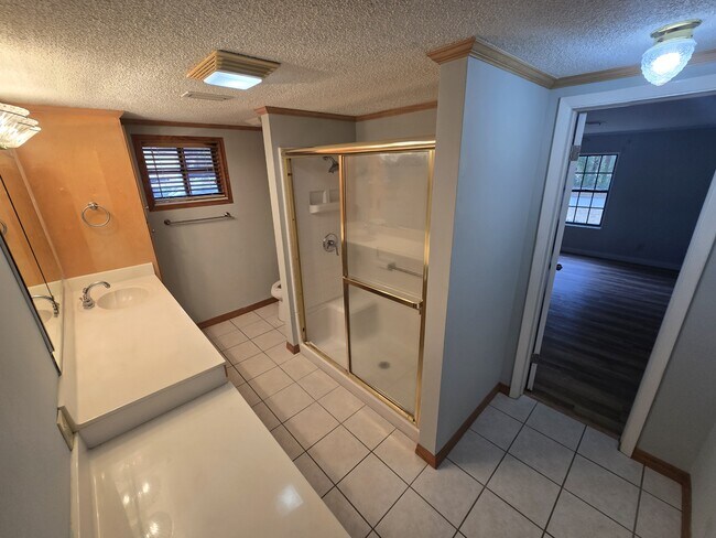 Building Photo - 1307 Point Peter Rd