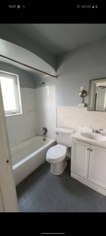 Building Photo - 17 Maylan Dr