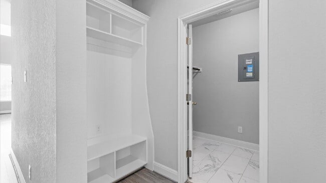 Building Photo - Beautifully upgraded home located in the heart of Stone Oak, one of San Antonio’s most sought-aft...