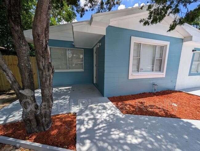Building Photo - 3721 N Whittier St