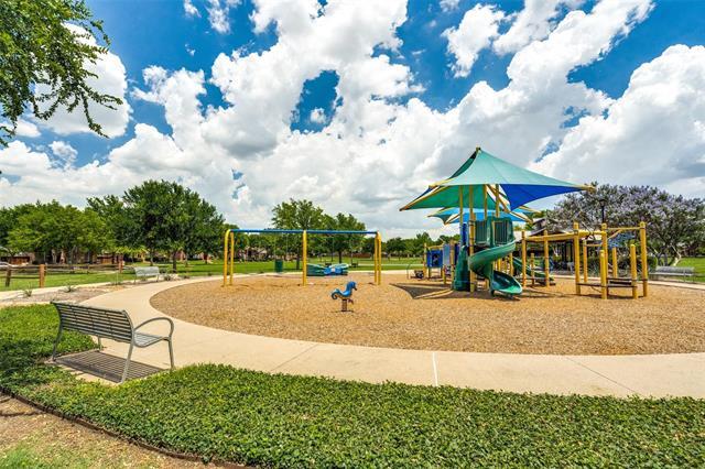 Building Photo - 12621 Greenhaven Dr