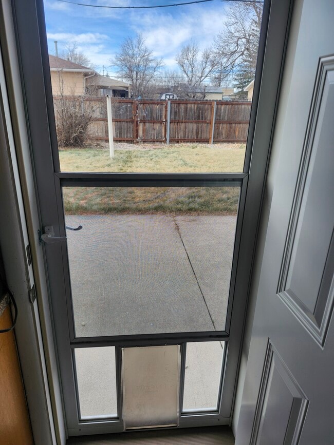 Building Photo - 830 Windmill Rd