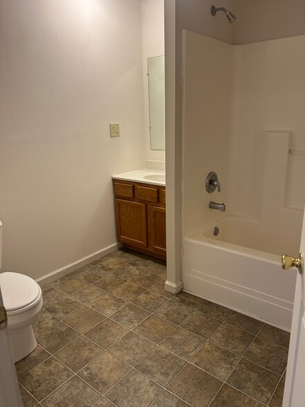 Building Photo - 244 Burkhardt Way
