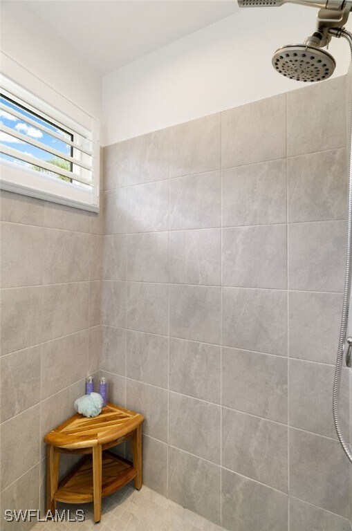 Building Photo - 14571 Topsail Dr