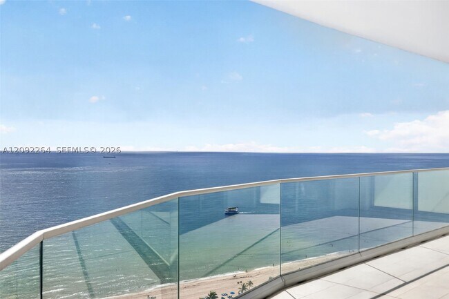Building Photo - 153 N Seabreeze Blvd