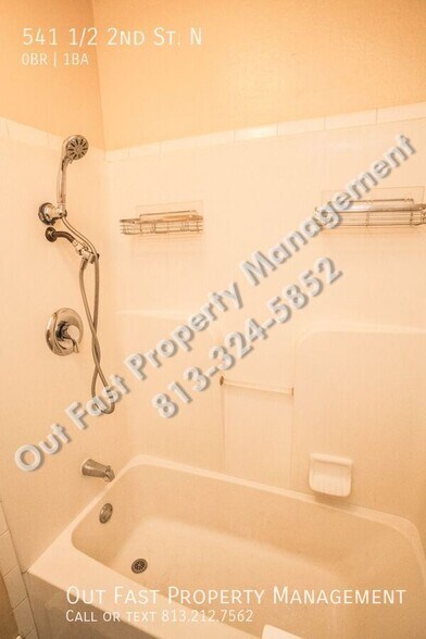 Building Photo - 541 1/2 2nd St. N