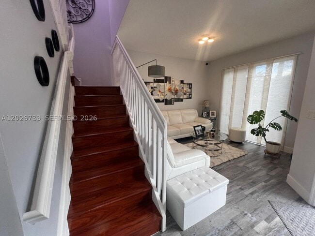 Building Photo - 943 SW 143rd Terrace