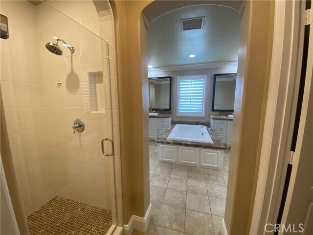 Building Photo - 1328 Acorn Pl