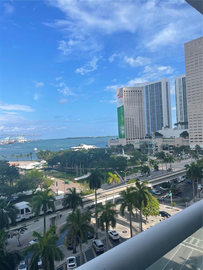 Building Photo - 50 Biscayne Blvd