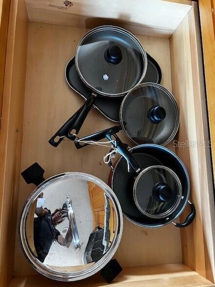 Building Photo - 118 N Eustis St