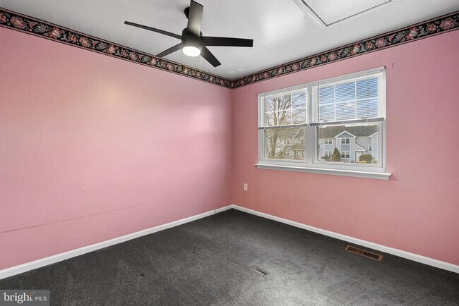 Building Photo - 2673 Jean Dr