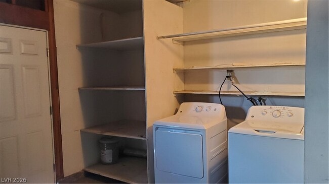 Building Photo - 3834 Cirrus Ave