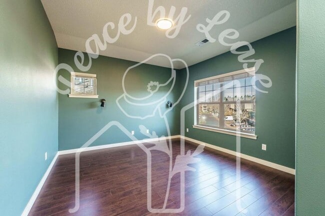 Building Photo - 8838 NE Brentford Way