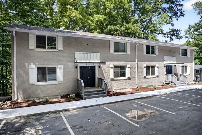 Building Photo - First month free with move-in by August 15th!