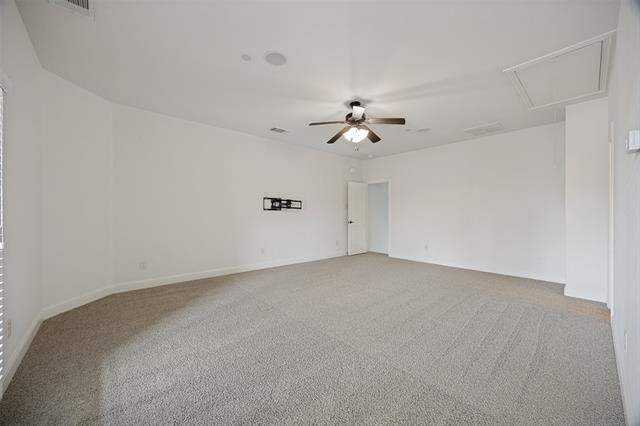 Building Photo - 7919 Parkwood Blvd