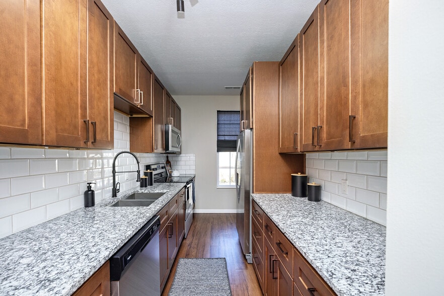 Primary Photo - Cortland at New Albany