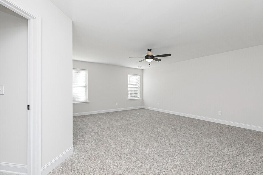 Building Photo - 225 Cantrell Dr