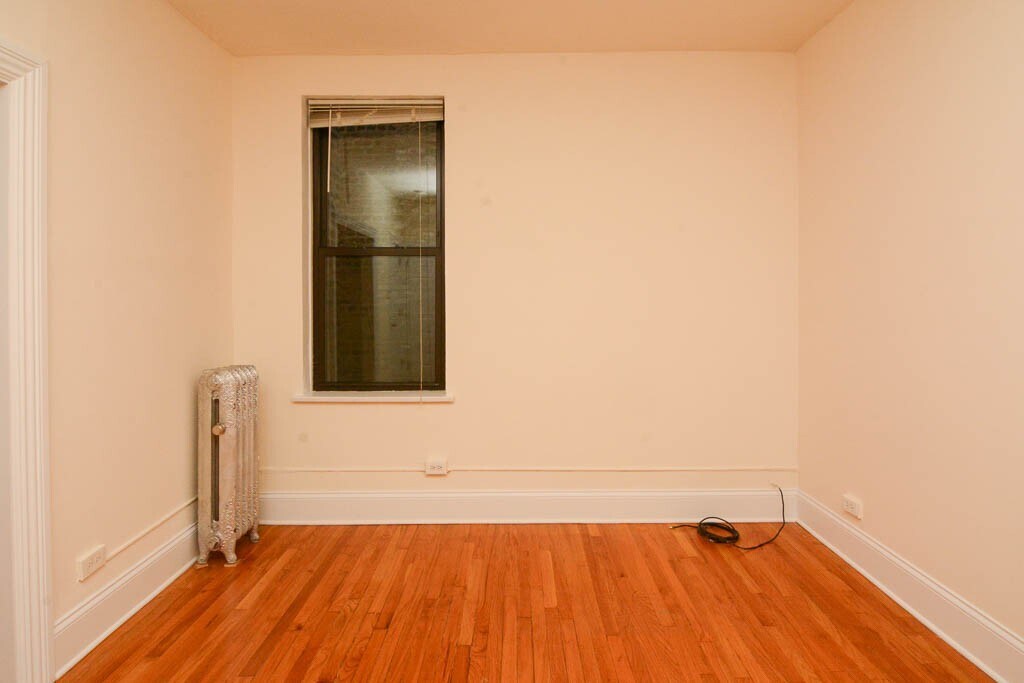 Building Photo - 2737 N Spaulding Ave