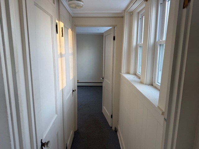 Building Photo - 22 Middle St