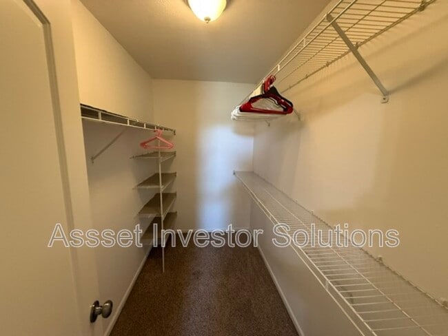 Building Photo - 21607 W 51st St