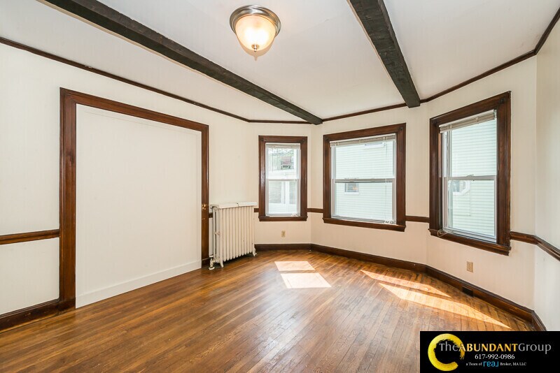 Building Photo - 50 Hobson St