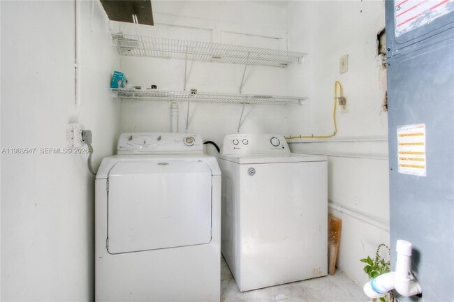 Building Photo - 3001 NW 102nd St