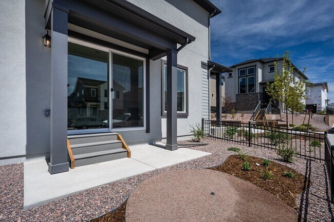 Building Photo - 6396 Laud Pt