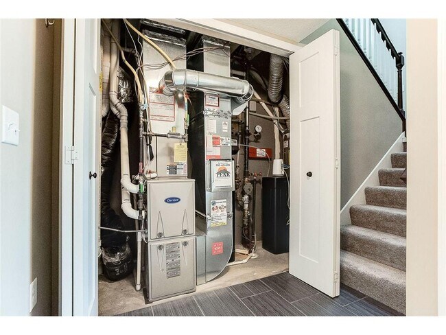 Building Photo - 8934 SW Village Loop