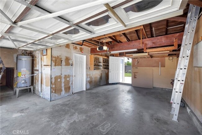 Building Photo - 4382 Marion Ave