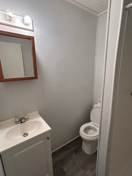 Building Photo - 2621 Old South Dr