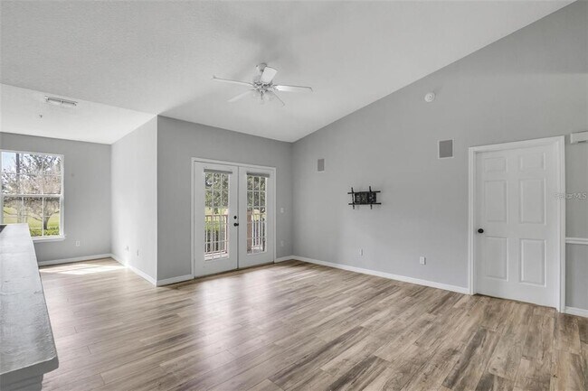 Building Photo - 14226 Fredricksburg Dr