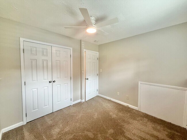 Building Photo - 3610 Rawdon Dr