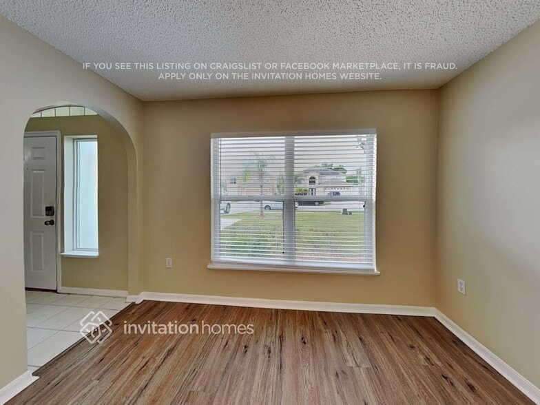 Building Photo - 3904 Stonefield Dr