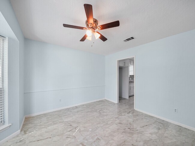 Building Photo - 29414 Stapleford St