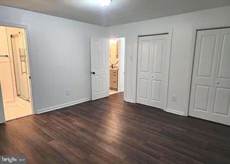 Building Photo - 7895 Pavilion Dr