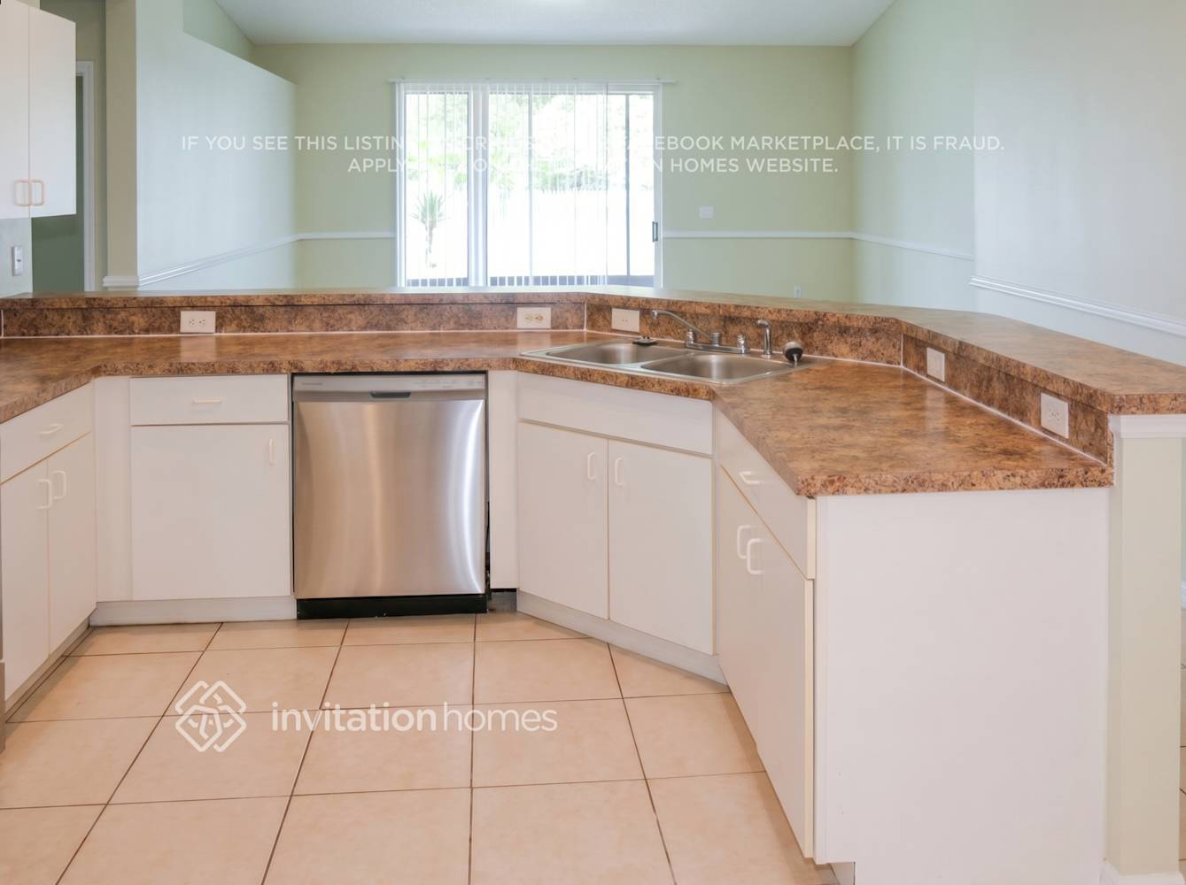 Building Photo - 208 Farrington Ln